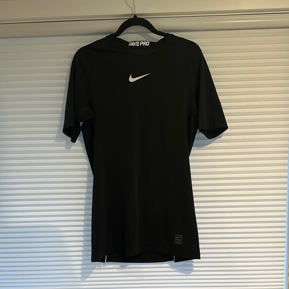 XL Nike Black Short Sleeve Performance Tee